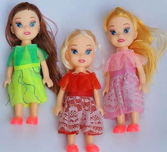 Three pretty Sisters Doll