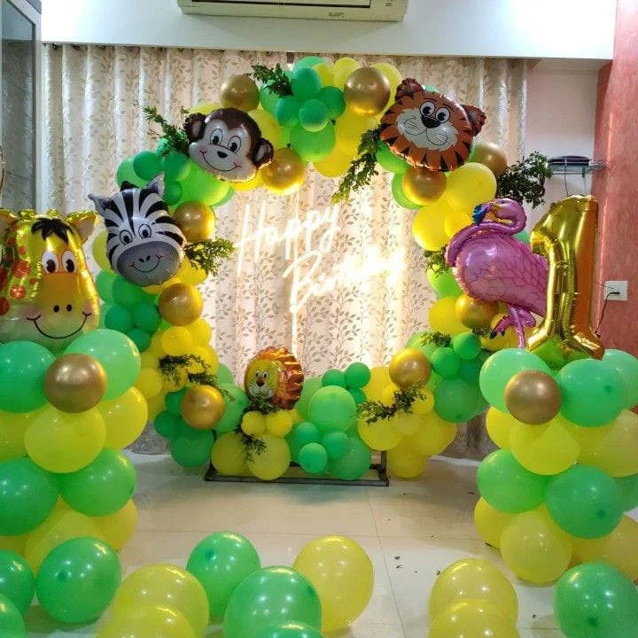 Jungle Theme 1st Birthday Balloon Decoration